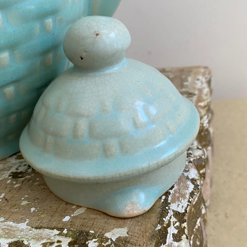 Vintage WELLER POTTERY Teapot